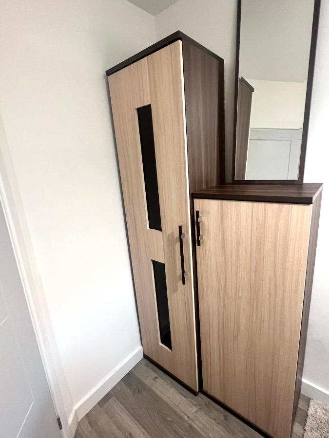 Lovely Single Room Londra Exterior foto